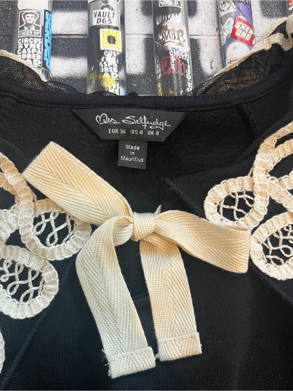 Miss Selfridge Adorable Black Cropped Sweatshirt with Cream Lace Collar - Picture 2 of 11